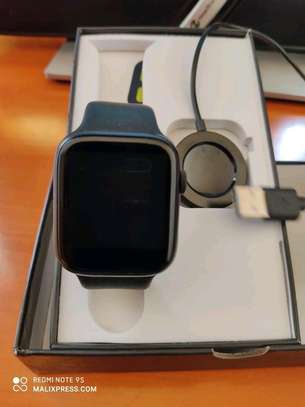 Apple Design Fitness Tracker Bluetooth Smart watch image 1