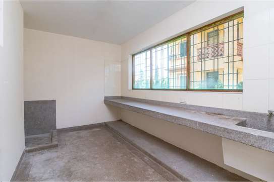 3 Bed Apartment with En Suite in Nyali Area image 10