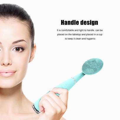 Electric Silicone Deep Pore Cleanser Face Brush image 9