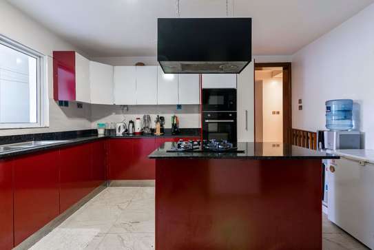 4 bedroom apartment for sale in Riverside image 4