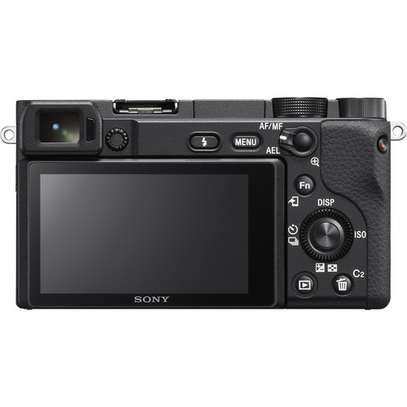 Sony Alpha a6400 Mirrorless Digital Camera with 16-50mm Lens image 8