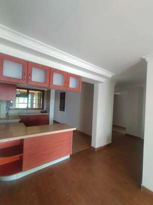 3 Bed Apartment with En Suite in Kilimani image 6