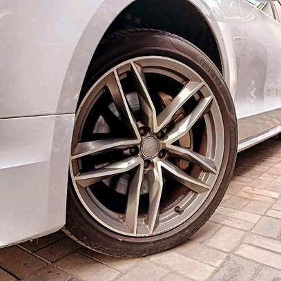 Audi A8 white colour 2018 sunroof image 6