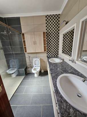 3 Bed Apartment with En Suite at Riverside image 34