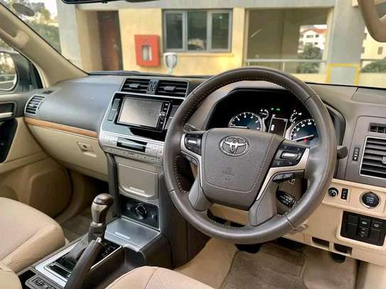 2018 Toyota land cruiser Prado TX petrol image 5