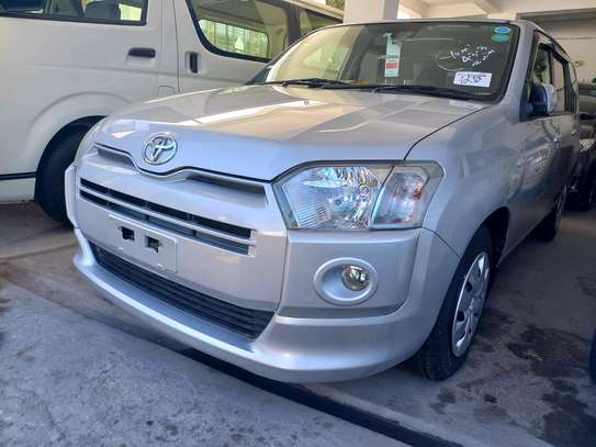 TOYOTA SUCCEED TXG PACKAGE  NEW. image 11