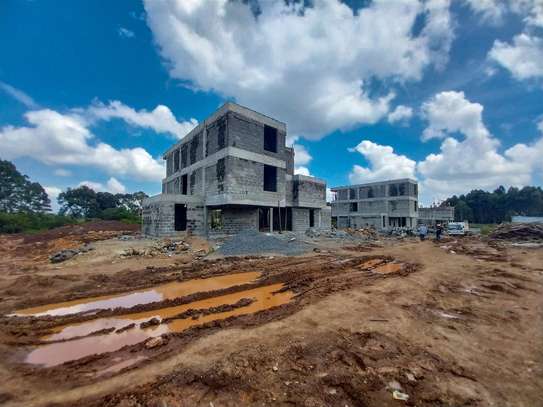 5 Bed House with Swimming Pool at Karen Road image 2