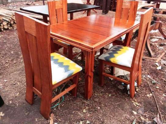 Quality 4seater dinning table with good finishing image 1