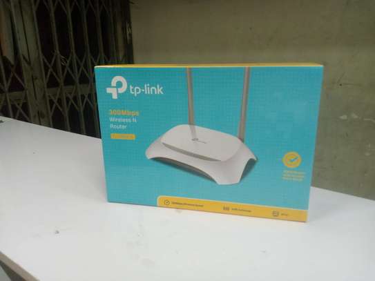 TP-Link 300Mbps Wireless N Router - TL-WR841N. image 1