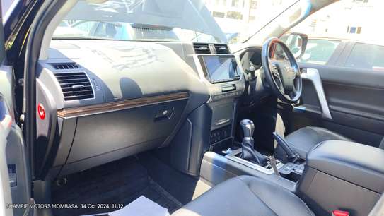 Toyota land cruiser Prado TX-L Diesel 2019 4wd image 8