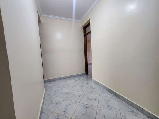 3 Bed Apartment with En Suite in Thome image 10