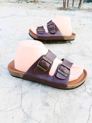 Men open shoe's image 2