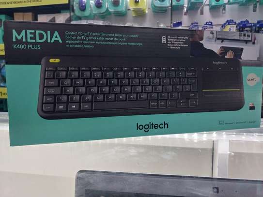 Logitech K400 Plus 2.4GHz Wireless Touch Control Keyboard image 2