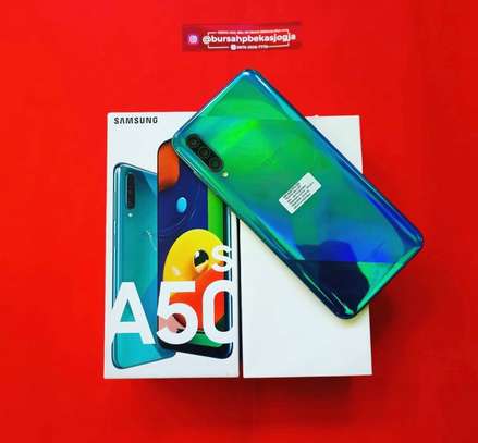 Samsung A50s boxed image 3
