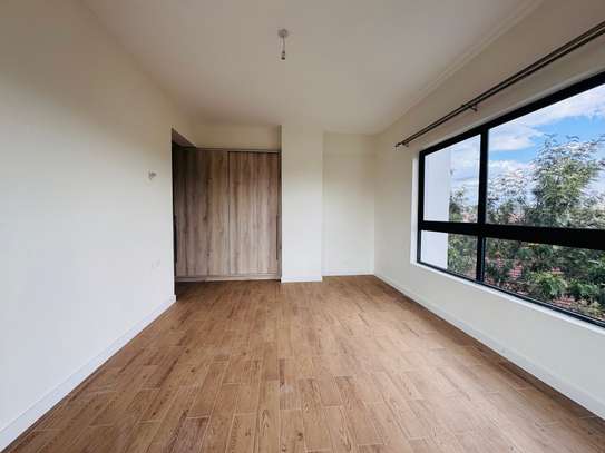 2 Bed Apartment with En Suite at Lavington image 6