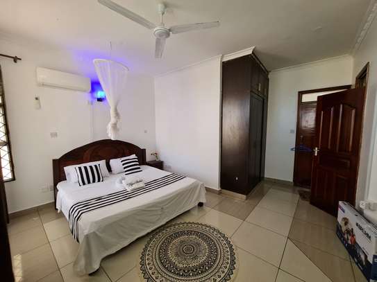 Furnished 3 Bed Apartment with Aircon in Nyali Area image 6