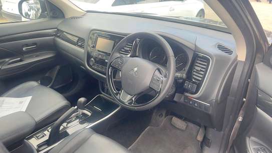 Mitsubish outlander  2019model Sunroof image 5