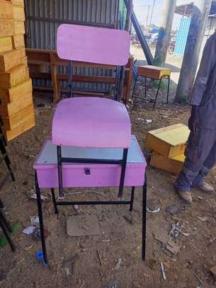School desk and chair ( school lockers. image 3