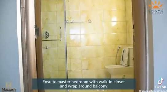 5 Bed Apartment with En Suite in Parklands image 12