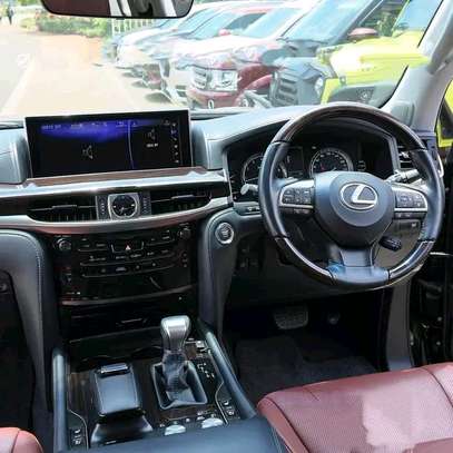 2017 Lexus LX 570 in nairobi image 3