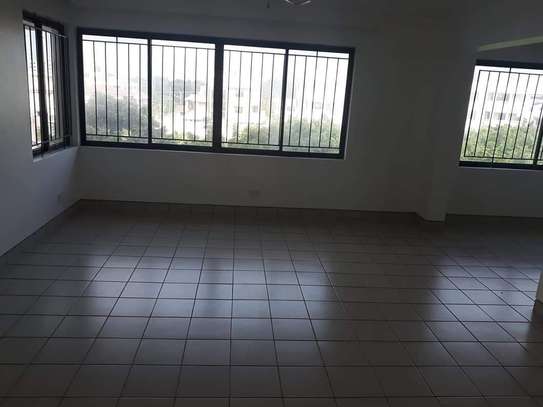 3 Bed Apartment with Backup Generator in Nyali Area image 6