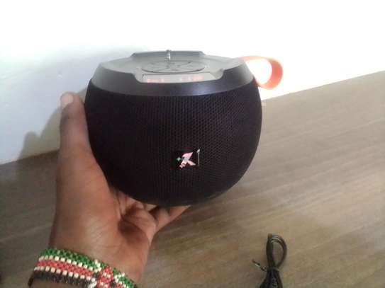 Black C15 Bluetooth Speaker image 2