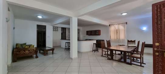 Serviced 3 Bed Apartment with En Suite at La-Marina Mtwapa image 5