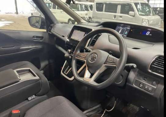 Nissam Serena 2019. Deposit 750K image 4