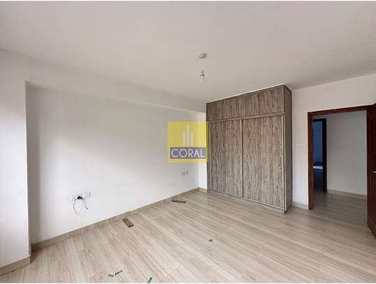 4 Bed Apartment in Parklands image 4