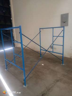 Scaffolding clamps, Ladder and frames image 1