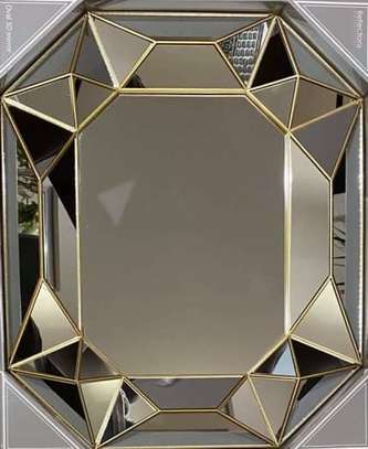 HIGH QUALTY WALL DECOR MIRRORS image 2