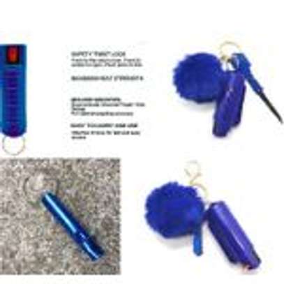 Women Self Defense Keychain With Alarm Set image 4