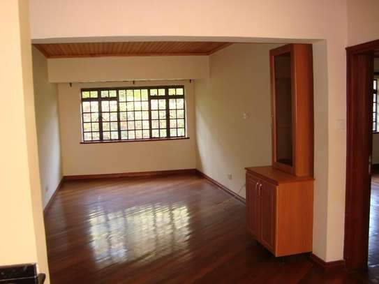 5 Bed House  in Lower Kabete image 8