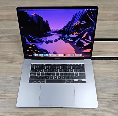 Apple MacBook Pro 16" Late 2019 Core i7 image 1