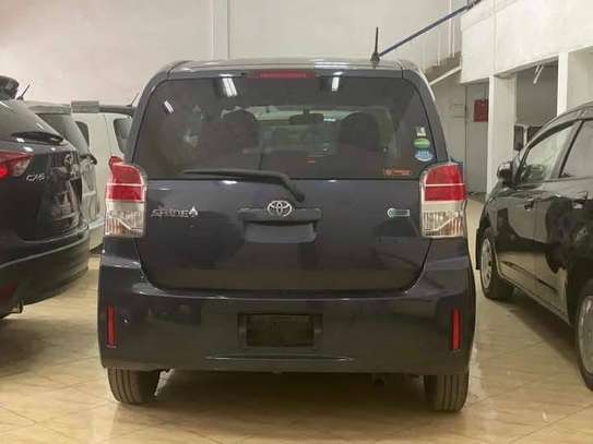 Toyota spade 2018 image 9