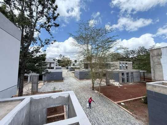 5 Bed Townhouse with En Suite in Karen image 8