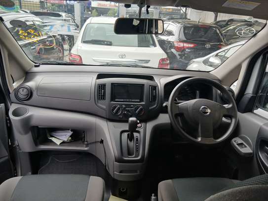 Nissan Nv200 silver 2018 image 1