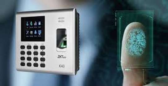ZKTECO K40 Biometric time attendance Machine image 1