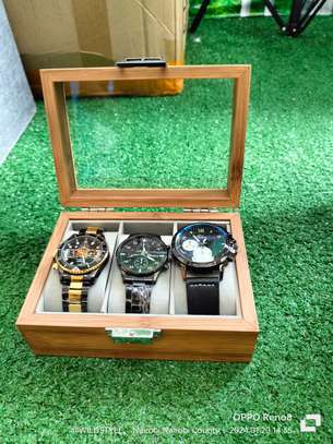 3 slots wooden watch organizer image 2