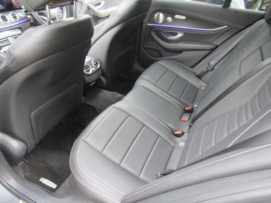 GRAY MERCEDES BENZ E200 2016 MODEL SUNROOF LEATHER. image 6