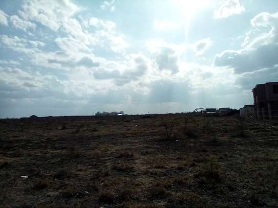 1/4-Acre Plots For Sale in Katani image 5