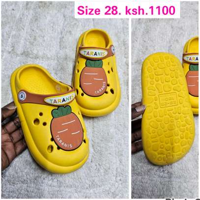 Quality crocs image 4