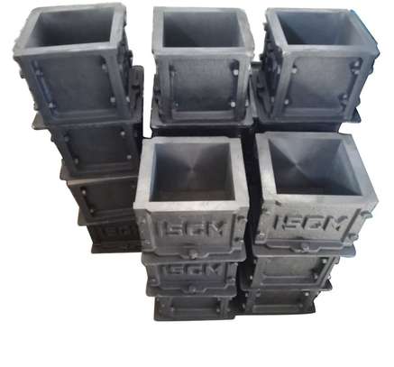 Cast Iron Cube Mould for Concrete Cubes.- Heavy Duty 150mm image 1