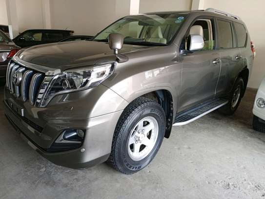 Toyota land cruiser Prado diesel brown image 12