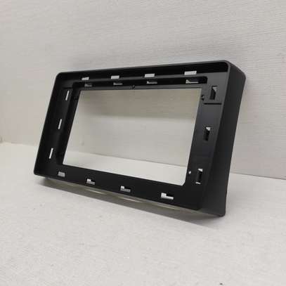 10 inch Stereo Installation Dash Kit NOAH / VOXY 2014+ image 2