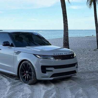 Land Rover Range Rover Sport 2023 White image 3