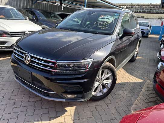 Volkswagen Tiguan Sunroof 2019 image 8