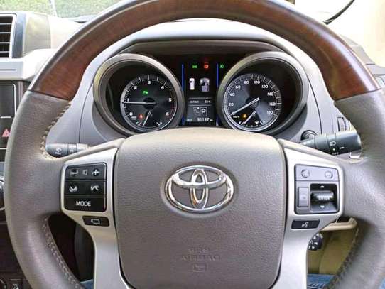 2015 Toyota land cruiser Prado TX image 4