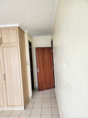 2 Bed Apartment with En Suite at 39 Quarry Road image 2