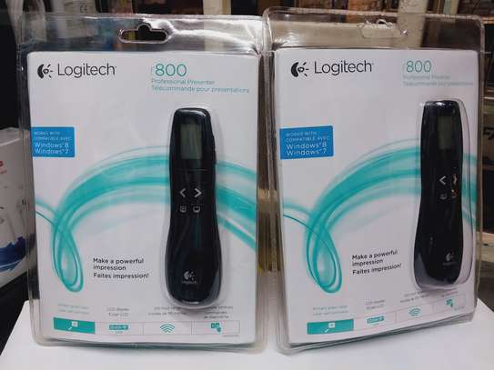 Logitech R800 Wireless Laser Presenter With LCD Display image 1